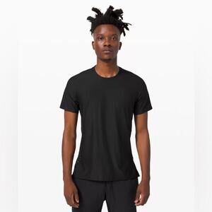 Lululemon License to Train Short Sleeve